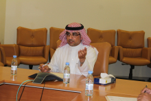 د.الخضيري يترأس لجنة الدراسات الإسلامية واللغة العربية